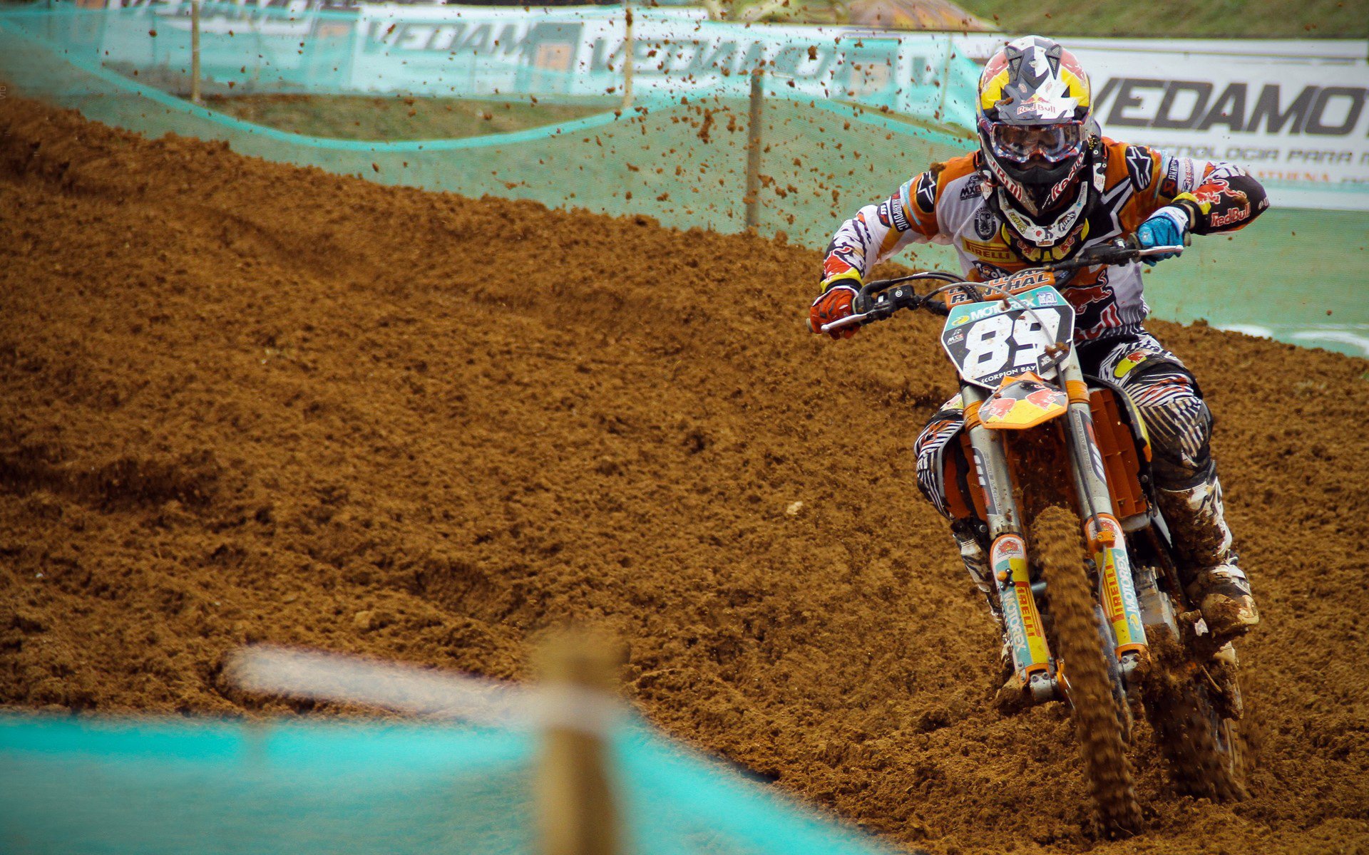 女篮姑娘用坚持创造奇迹，这个女篮