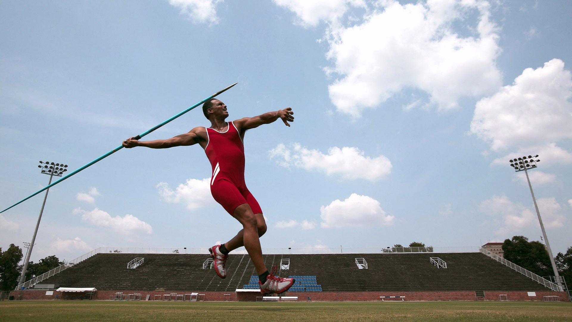 爱游戏大厅-《ApexLegends》“天空之城”，地图全新上线，战术再升级！